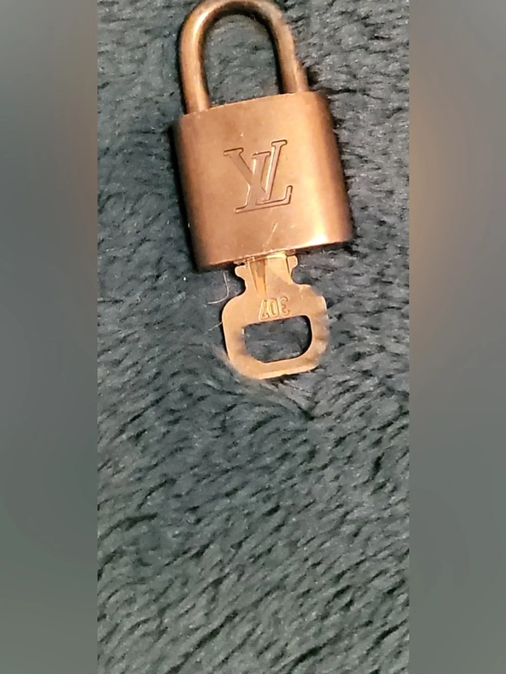 Louis Vuitton Gold Brass Padlock Key 302